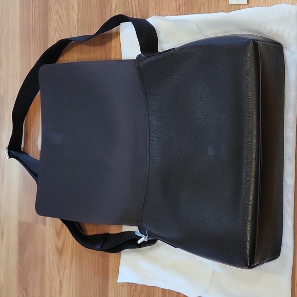 NWT Dark Brown Leather Montblanc Messenger Bag - Picture 6 of 9